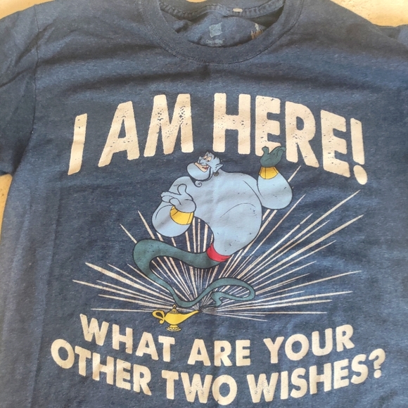 Disney Aladdin Tee  Size Small - Picture 2 of 2